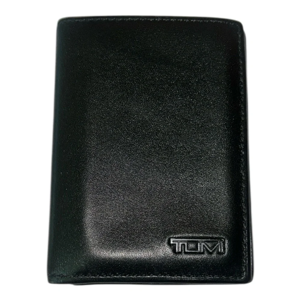 Tumi Men's Leather Gusseted Card Case